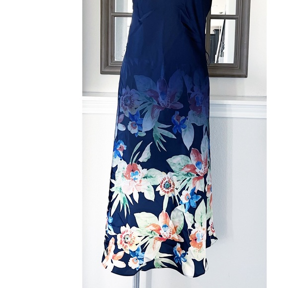 NEW L.Ralph Lauren Floral Charmeuse Dress, Size 6, New w/Tag Retail $225 , €229 - Picture 7 of 8